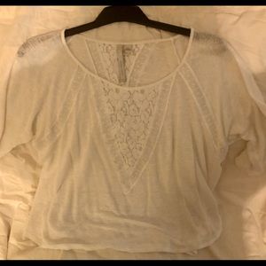 Lauren Conrad cream top w/lace